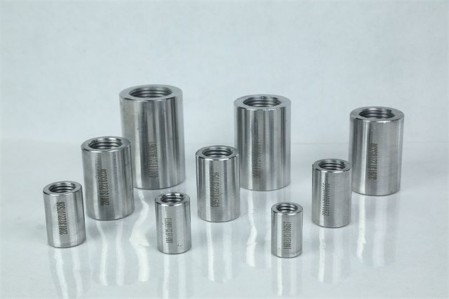 西山直螺纹钢筋套筒加工和验收的方法